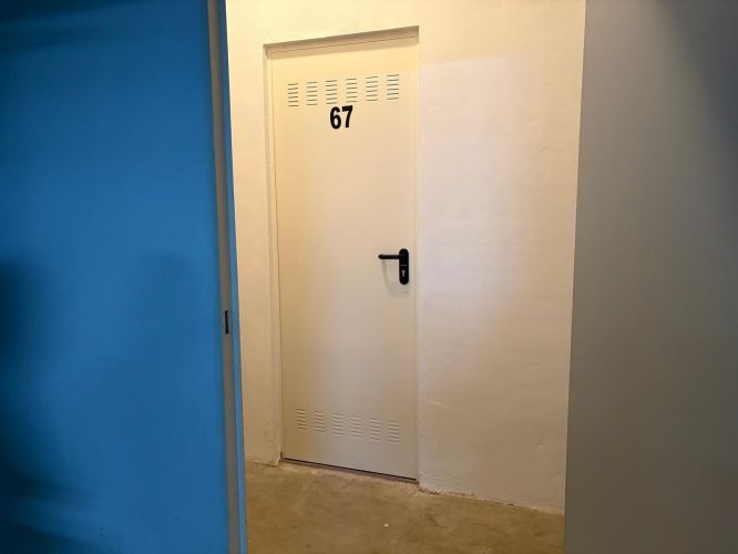 ESTUPENDA VIVIENDA EN NUEVO ZOCO, CON MAGNÍFICO Y GRAN PATIO (PORCHE), PISCINA, COCHERA, TRASTERO!!!!