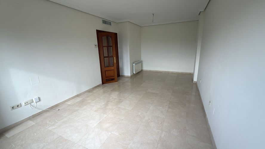 MAGNIFICO PISO EN ALQUILER!