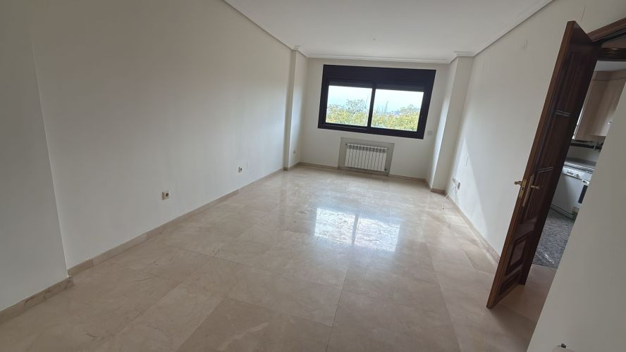 MAGNIFICO PISO EN ALQUILER!