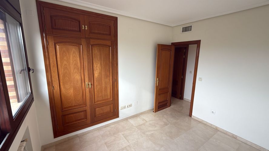 MAGNIFICO PISO EN ALQUILER!