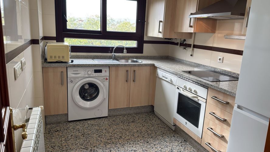 MAGNIFICO PISO EN ALQUILER!