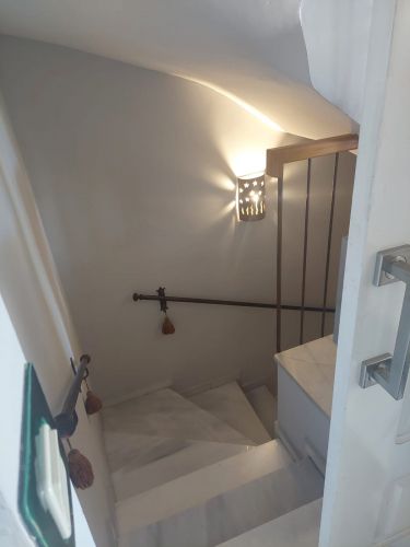 CASA ADOSADA EN EL PATRIARCA