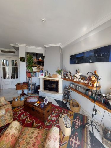 CASA ADOSADA EN EL PATRIARCA