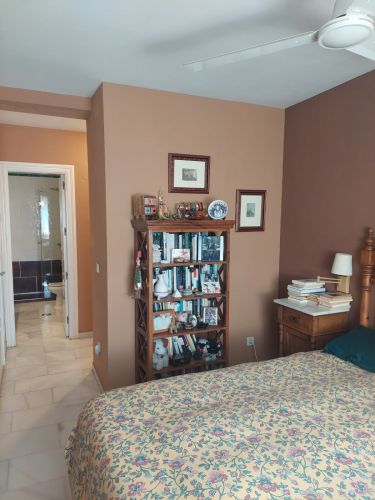 CASA ADOSADA EN EL PATRIARCA