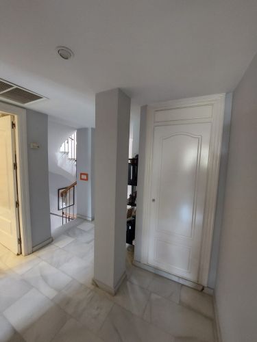 CASA ADOSADA EN EL PATRIARCA