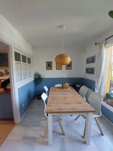 CASA ADOSADA EN EL PATRIARCA