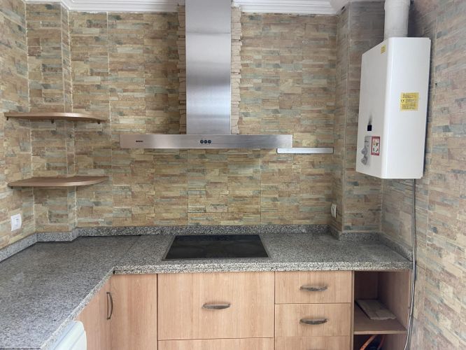 PISO EN PLAZA DE SAN RAFAEL