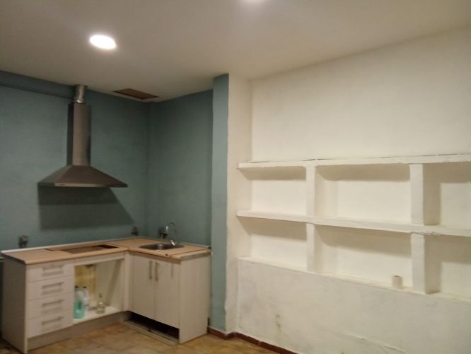 LOCAL CON PROYECTO DE NEGOCIO Y VIVIENDA EN LA JUDERÍA