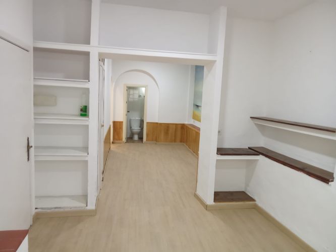 LOCAL CON PROYECTO DE NEGOCIO Y VIVIENDA EN LA JUDERÍA