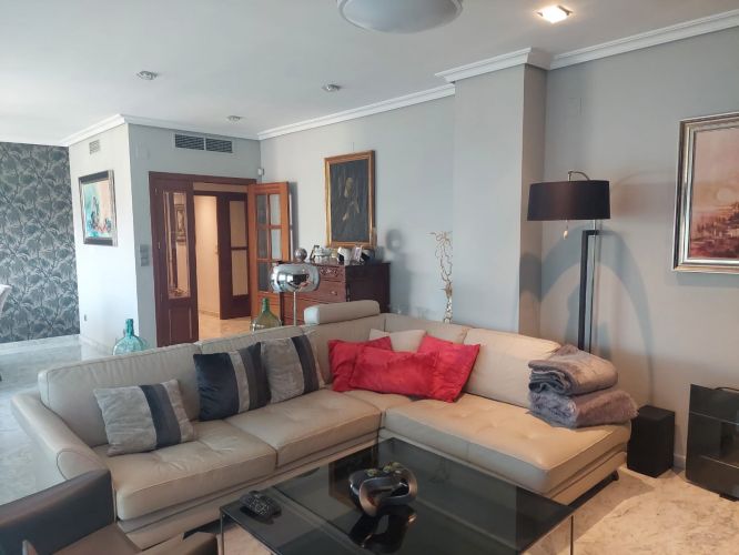 ÁTICO EN VENTA ZONA ARRUZAFILLA!