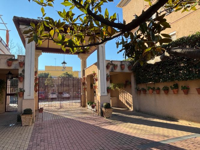 PISO TOTALMENTE EXTERIOR EN MARIA LA JUDIA