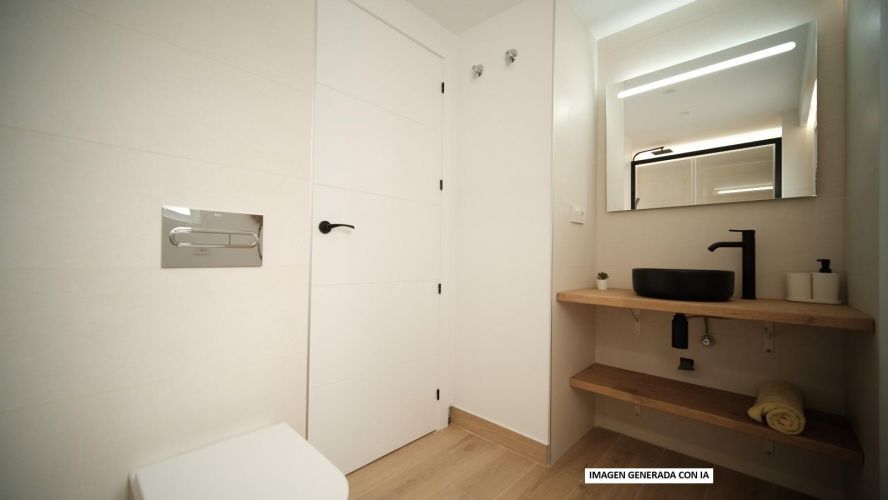 PISO A ESTRENAR EN CARLOS III CON PLAZA DE APARCAMIENTO Y ASCENSOR