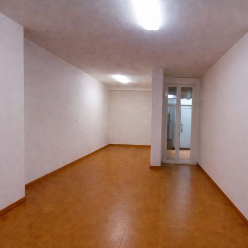 PISO EN VENTA EN PLENO CENTRO