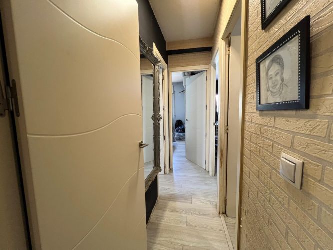 ¡Vivienda con ascensor y terraza en La Viñuela!