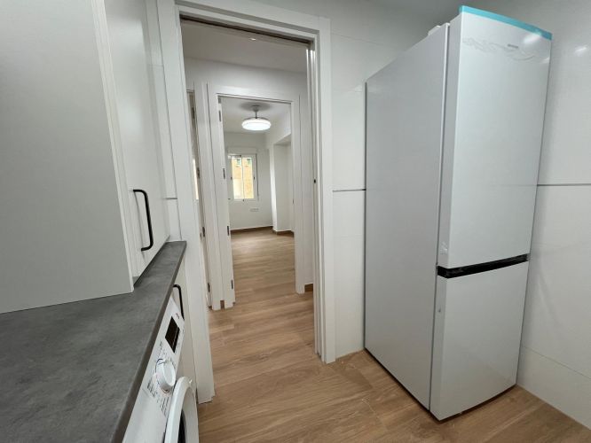 PISO REFORMADO A ESTRENAR CON ASCENSOR EN AVDA MEDINA AZAHARA