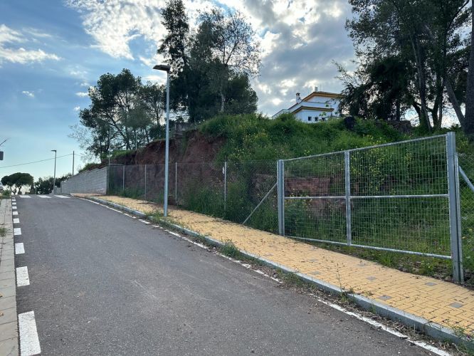 PARCELA URBANIZADA EN EL BRILLANTE