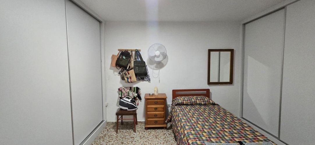 CASA CON GARAJE Y LOCAL INDEPENDIENTE EN SAN AGUSTÍN