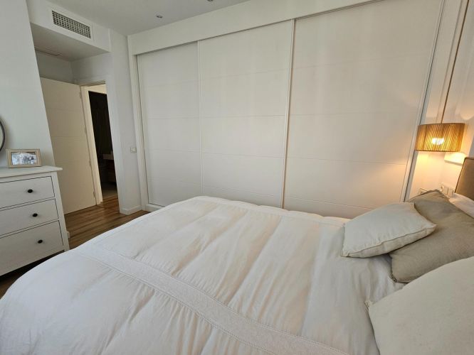 Espectacular ático dúplex de Córdoba. Prácticamente a estrenar y con una terraza solarium de 70 m2 con piscina privada