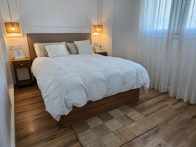 Espectacular ático dúplex de Córdoba. Prácticamente a estrenar y con una terraza solarium de 70 m2 con piscina privada