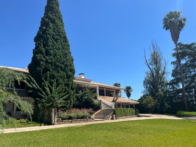 CHALET INDEPENDIENTE EN BRILLANTE ALTO