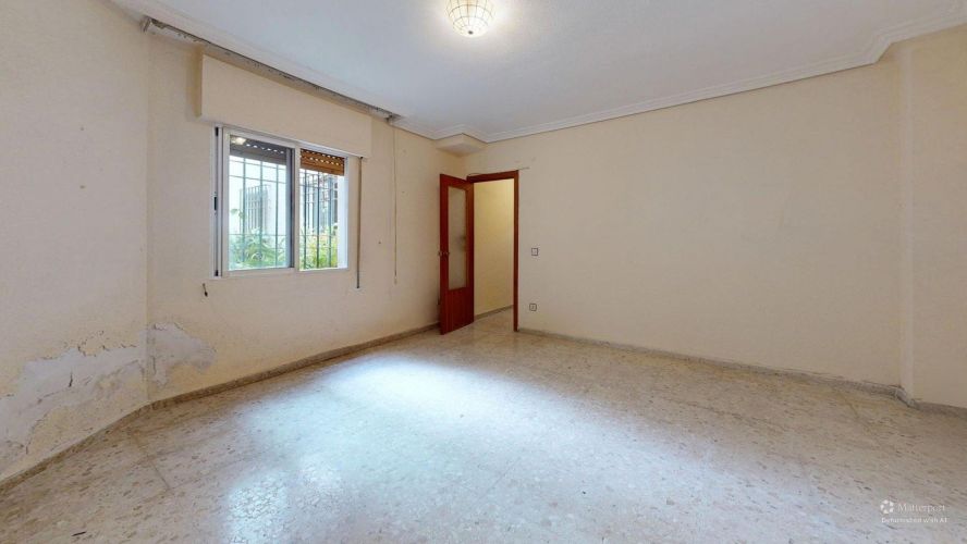 MAGNÍFICA VIVIENDA EN PLENA JUDERÍA CON AMPLIO PATIO PRIVADO