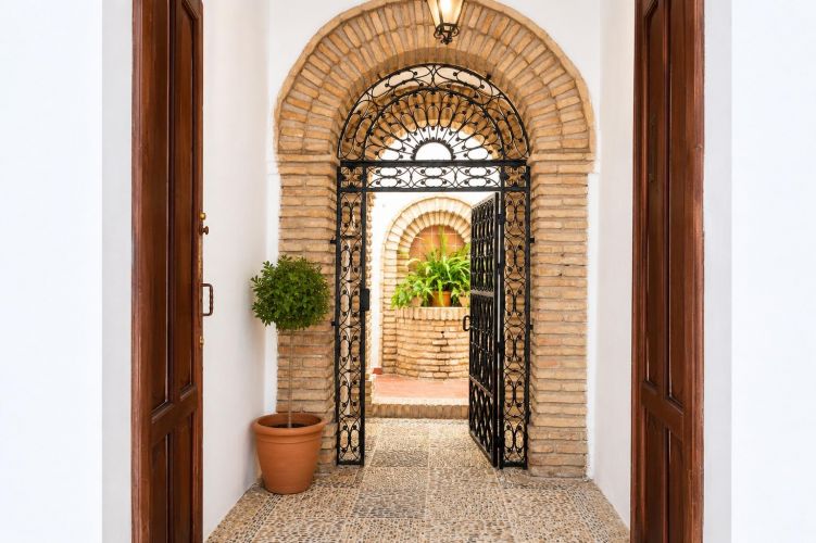 CASA ANDALUZA CON ENCANTO EN EL CASCO HISTÓRICO DE CÓRDOBA