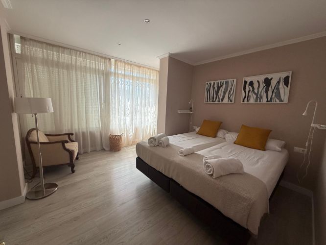 EXCLUSIVO CHALET EN ZONA PATRIARCA - CARRETERA DE LAS ERMITAS