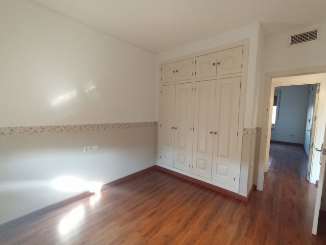 MAGNÍFICO PISO EN ESQUINA CON VISTAS