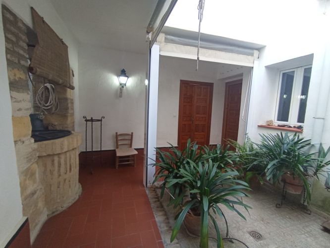 CASA SEÑORIAL EN PLENO CASCO HISTÓRICO DE CÓRDOBA