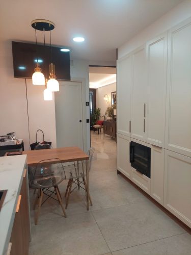 EXCLUSIVA VIVIENDA EN PLENA RONDA DE LOS TEJARES CON GARAJE Y TRASTERO