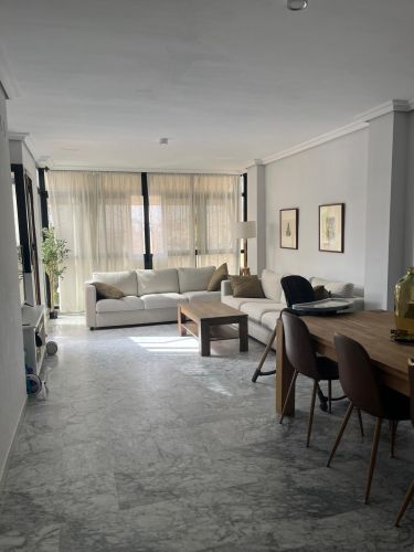ÁTICO EN ALQUILER EN ARRUZAFILLA CON TERRAZA, PISCINA, GARAJE Y TRASTERO