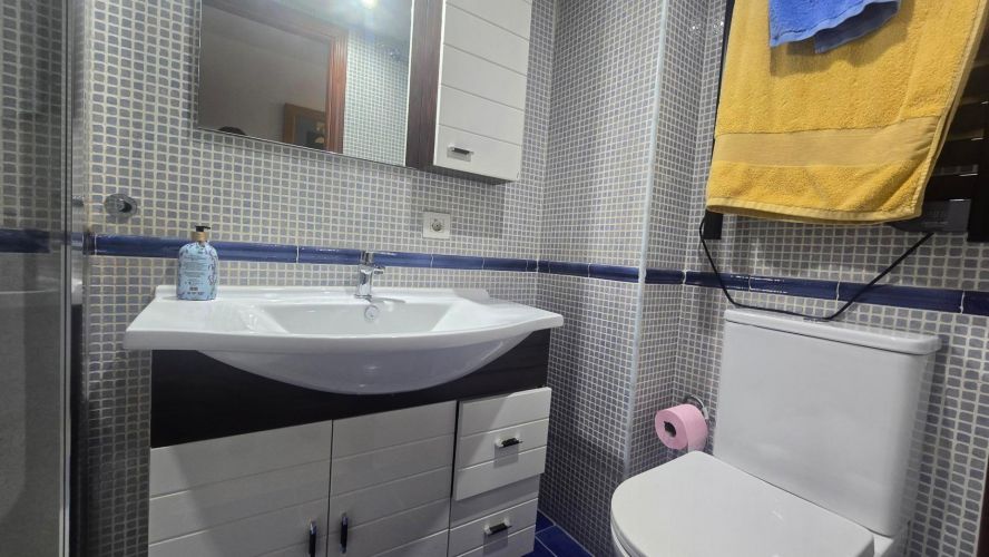 MAGNÍFICO PISO EN LEVANTE CON GARAJE, TRASTERO Y PATIO PRIVADO