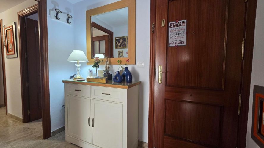 MAGNÍFICO PISO EN LEVANTE CON GARAJE, TRASTERO Y PATIO PRIVADO