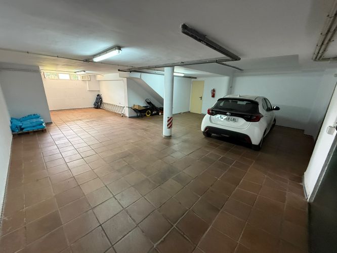 Exclusivo y Lujoso Chalet Independiente en el Brillante!