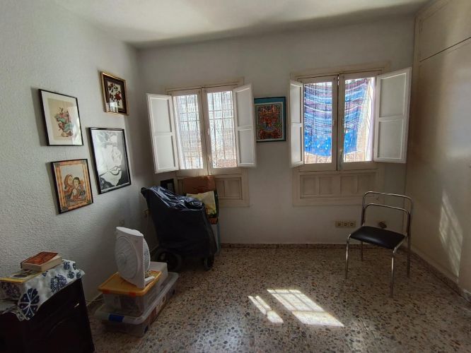 MAGNÍFICO PISO EXTERIOR EN PRIMERA PLANTA JUNTO A LA RIBERA DE CÓRDOBA