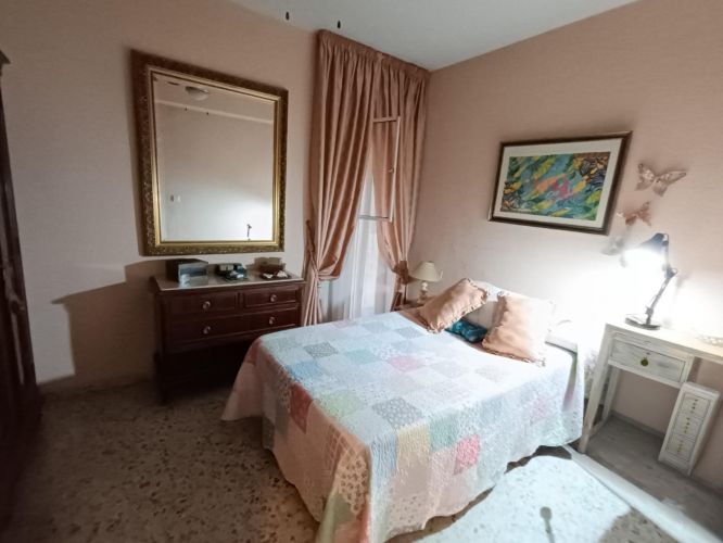 MAGNÍFICO PISO EXTERIOR EN PRIMERA PLANTA JUNTO A LA RIBERA DE CÓRDOBA