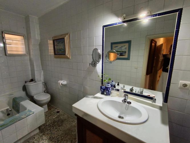 MAGNÍFICO PISO EXTERIOR EN PRIMERA PLANTA JUNTO A LA RIBERA DE CÓRDOBA