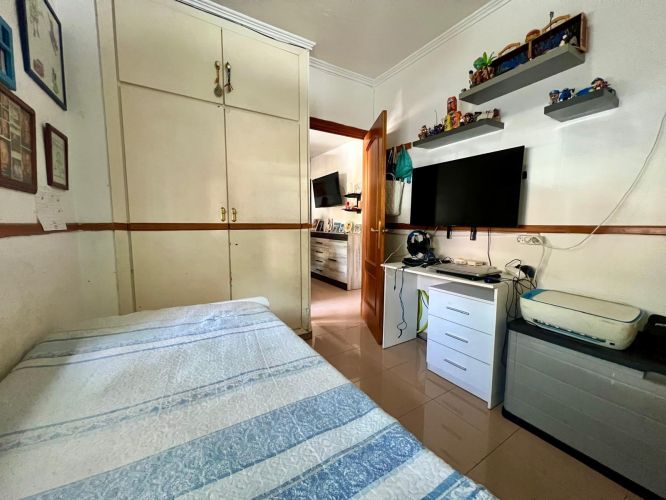 ACOGEDORA CASA REFORMADA EN CAMPO DE LA VERDAD – ZONA ALTA
