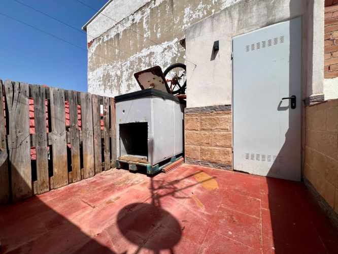 ACOGEDORA CASA REFORMADA EN CAMPO DE LA VERDAD – ZONA ALTA