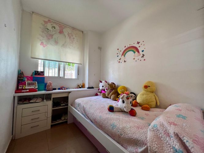 ACOGEDORA CASA REFORMADA EN CAMPO DE LA VERDAD – ZONA ALTA