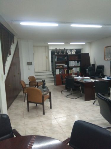 MAGNIFICA CASA INDEPENDIENTE 