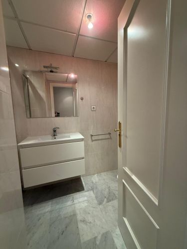 MAGNIFICO PISO JUNTO CAÑITO BAZAN