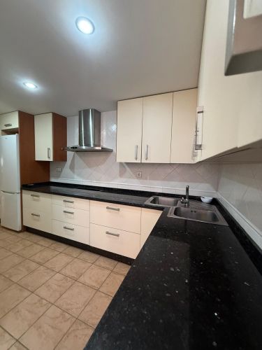 MAGNIFICO PISO JUNTO CAÑITO BAZAN