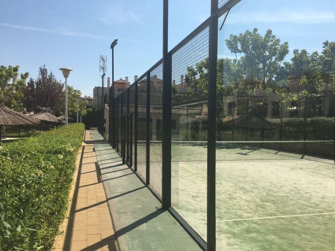 EXCLUSIVA VIVIENDA COMPLETAMENTE REFORMADA EN MIRABUENO