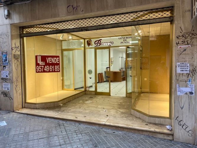 AMPLIO LOCAL EN CIUDAD JARDIN