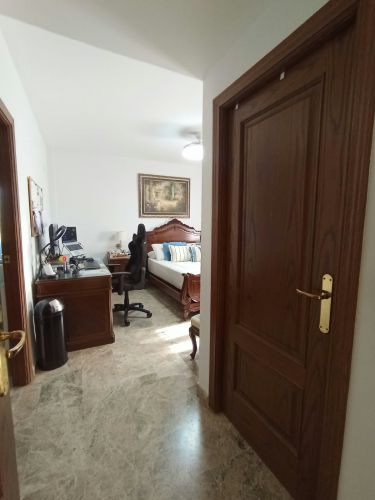 EXCLUSIVO CHALET CON VISTAS