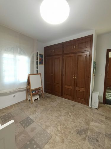 EXCLUSIVO CHALET CON VISTAS
